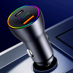 PowerLuxe Auto-Schnellladegerät mit Ambientebeleuchtung – Logo anpassbar