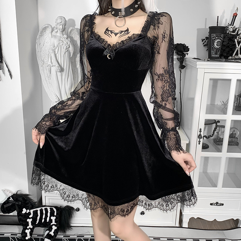 Dark Hip-Hop Lace Fashion Dress with Chest Highlighting Horn Long Sleeved Skirt 