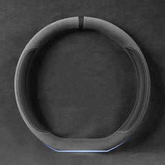 Hochwertiger Lenkradbezug aus Wildleder und Leder: Verbesserter Halt und mehr Komfort