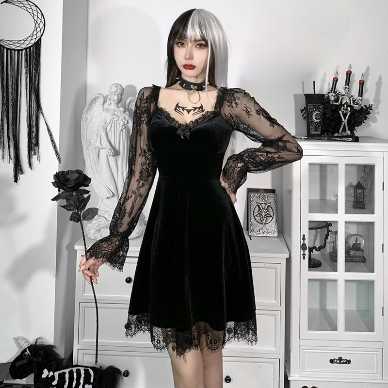 Dark Hip-Hop Lace Fashion Dress with Chest Highlighting Horn Long Sleeved Skirt 