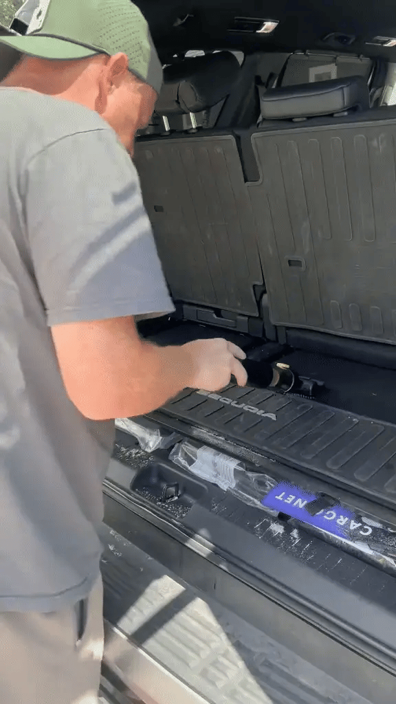 Tragbarer Mini-Staubsauger 12000 Pa mit Schnellladefunktion