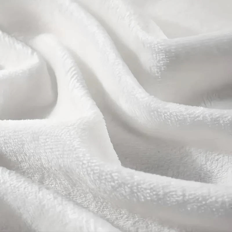 Weiche Fleecedecke mit Horrormotiven