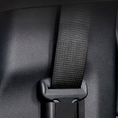 Veiligheidsgordelclip voor universele anti-rammel-, koolstofsoldeer- en anti-schudfunctie, betrouwbaar en duurzaam.