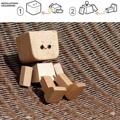 Charmante kleine Holzfigur mit 12 magnetischen Gesichtsausdrücken