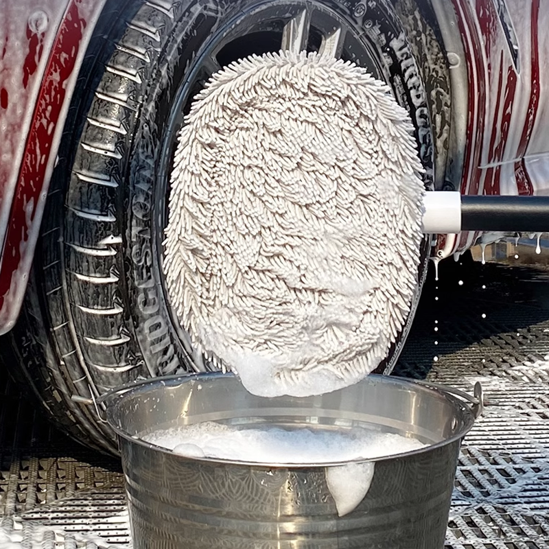 ProGlide Telescopic Car Wash Brush – Scratch-Free &amp; Easy to Store